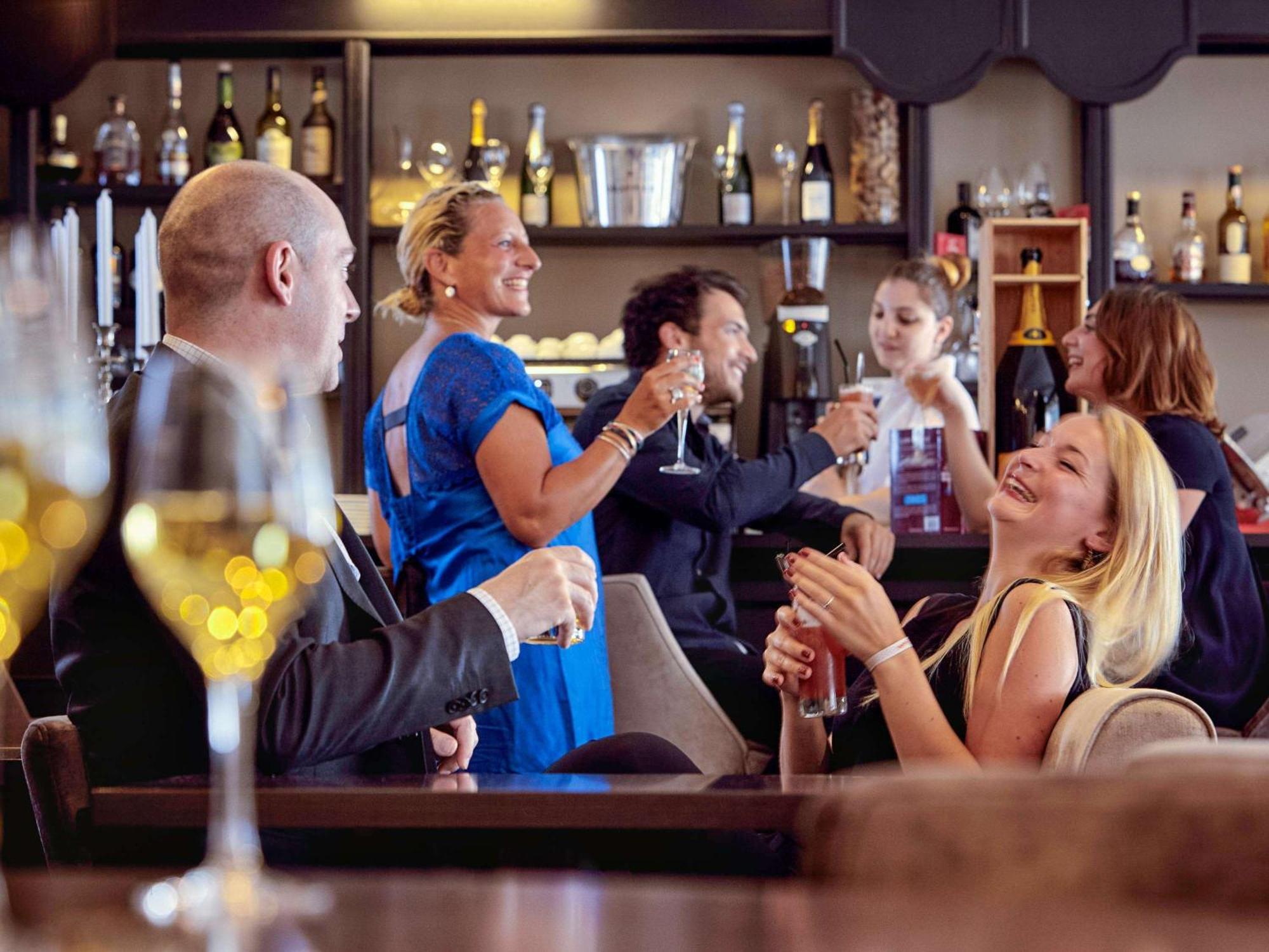 Mercure Paris Saint Cloud Hippodrome Экстерьер фото